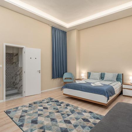 Apartment With 2 Bedrooms Near Gellert Thermal Bath Budapest Exterior foto