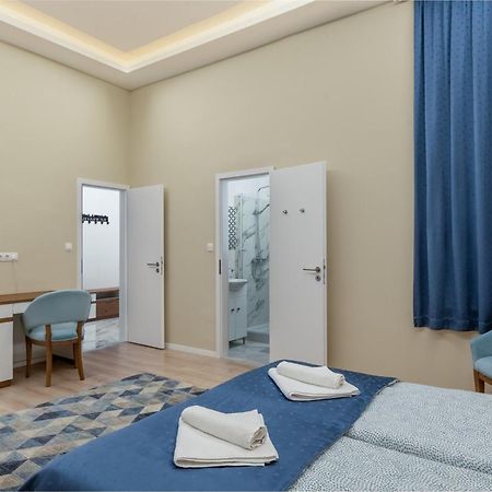 Apartment With 2 Bedrooms Near Gellert Thermal Bath Budapest Exterior foto
