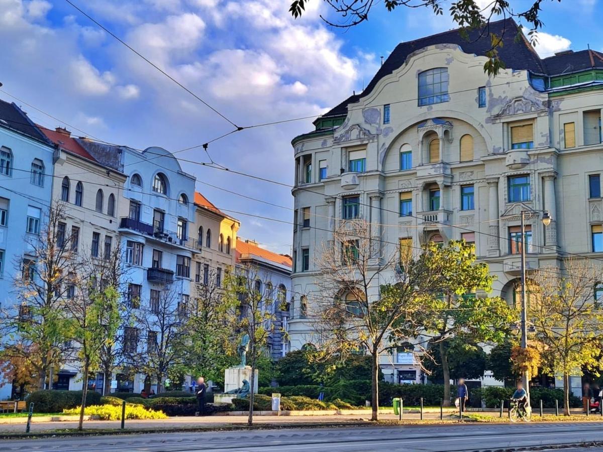 Apartment With 2 Bedrooms Near Gellert Thermal Bath Budapest Exterior foto